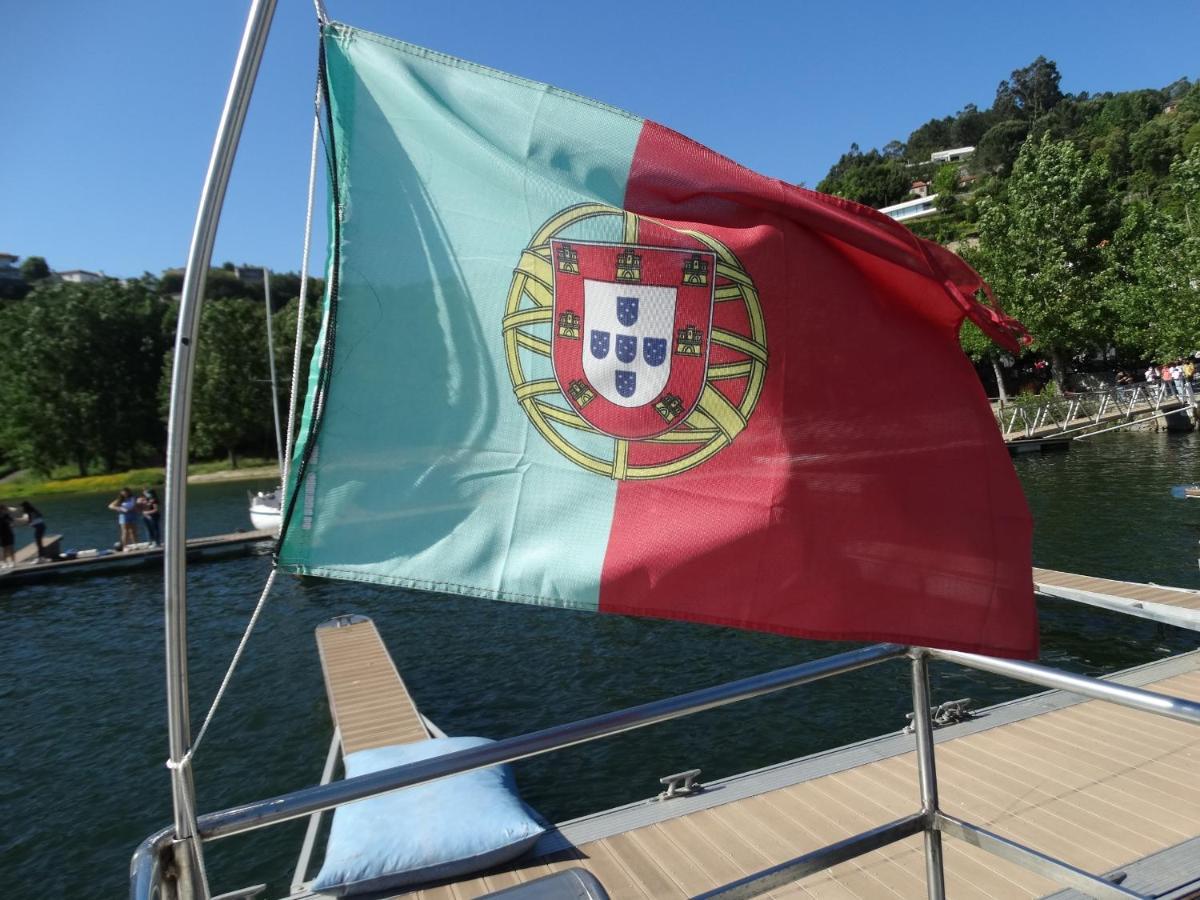 Douro Houseboats Hotell Marco de Canavezes Exteriör bild