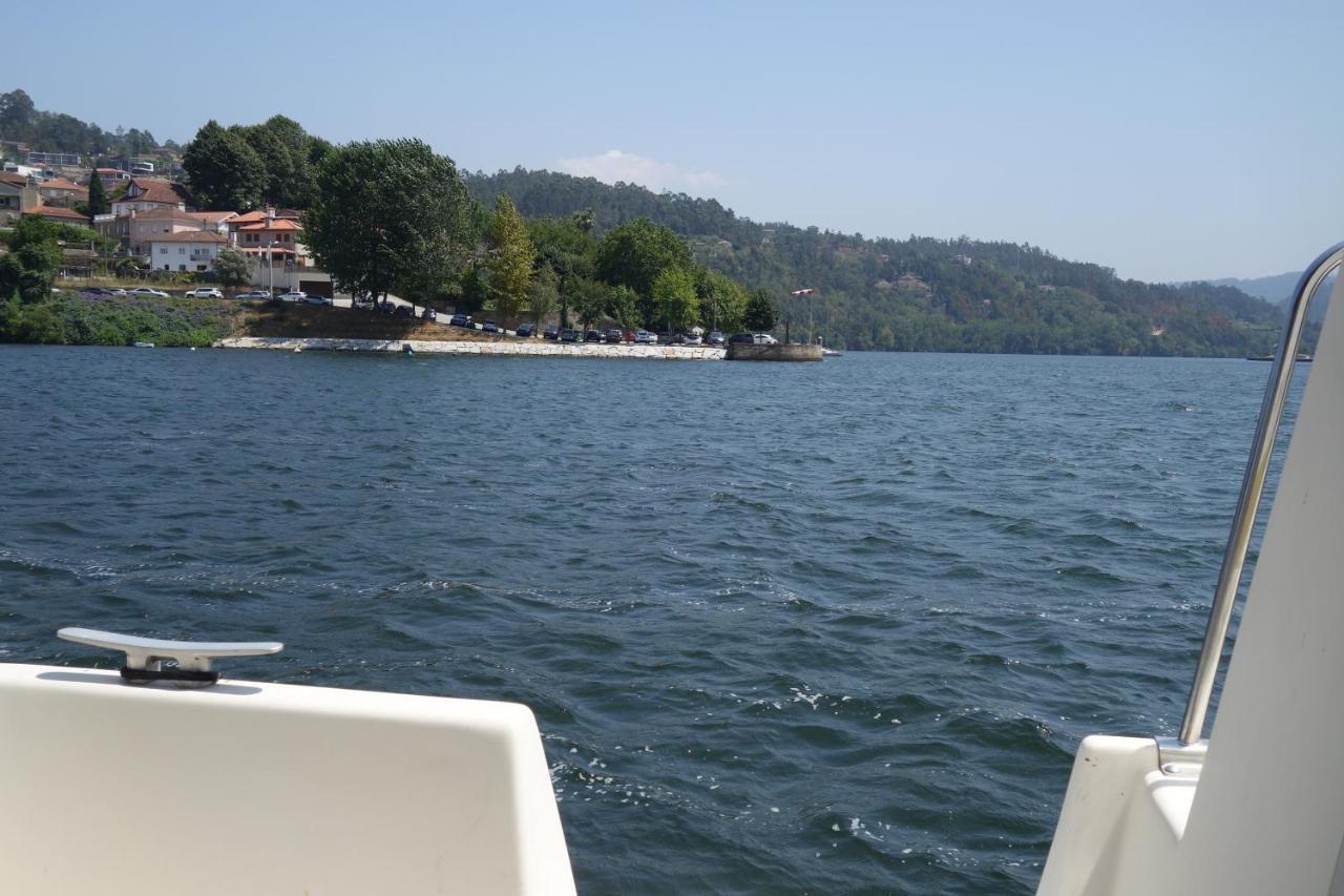 Douro Houseboats Hotell Marco de Canavezes Exteriör bild