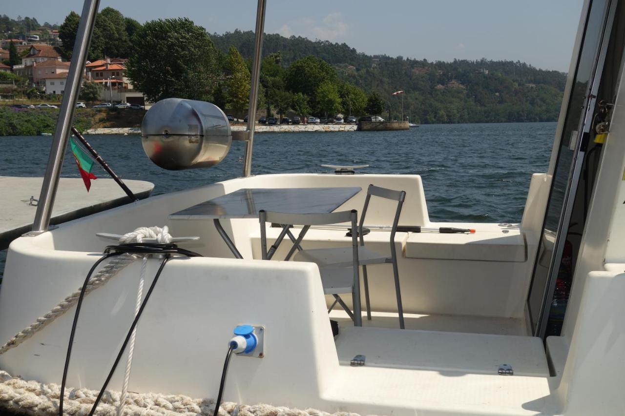 Douro Houseboats Hotell Marco de Canavezes Exteriör bild