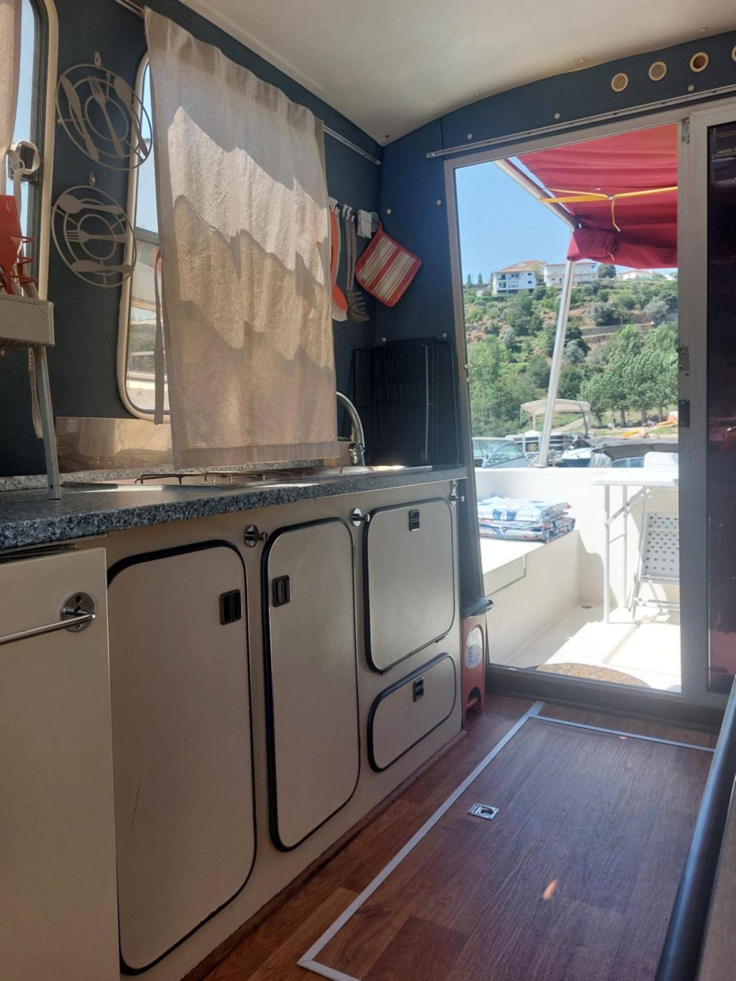 Douro Houseboats Hotell Marco de Canavezes Exteriör bild
