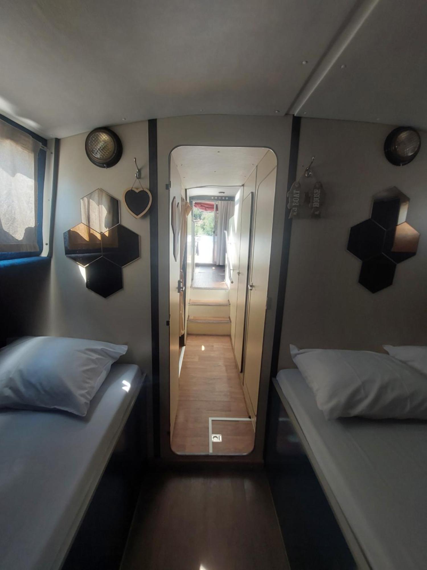 Douro Houseboats Hotell Marco de Canavezes Exteriör bild