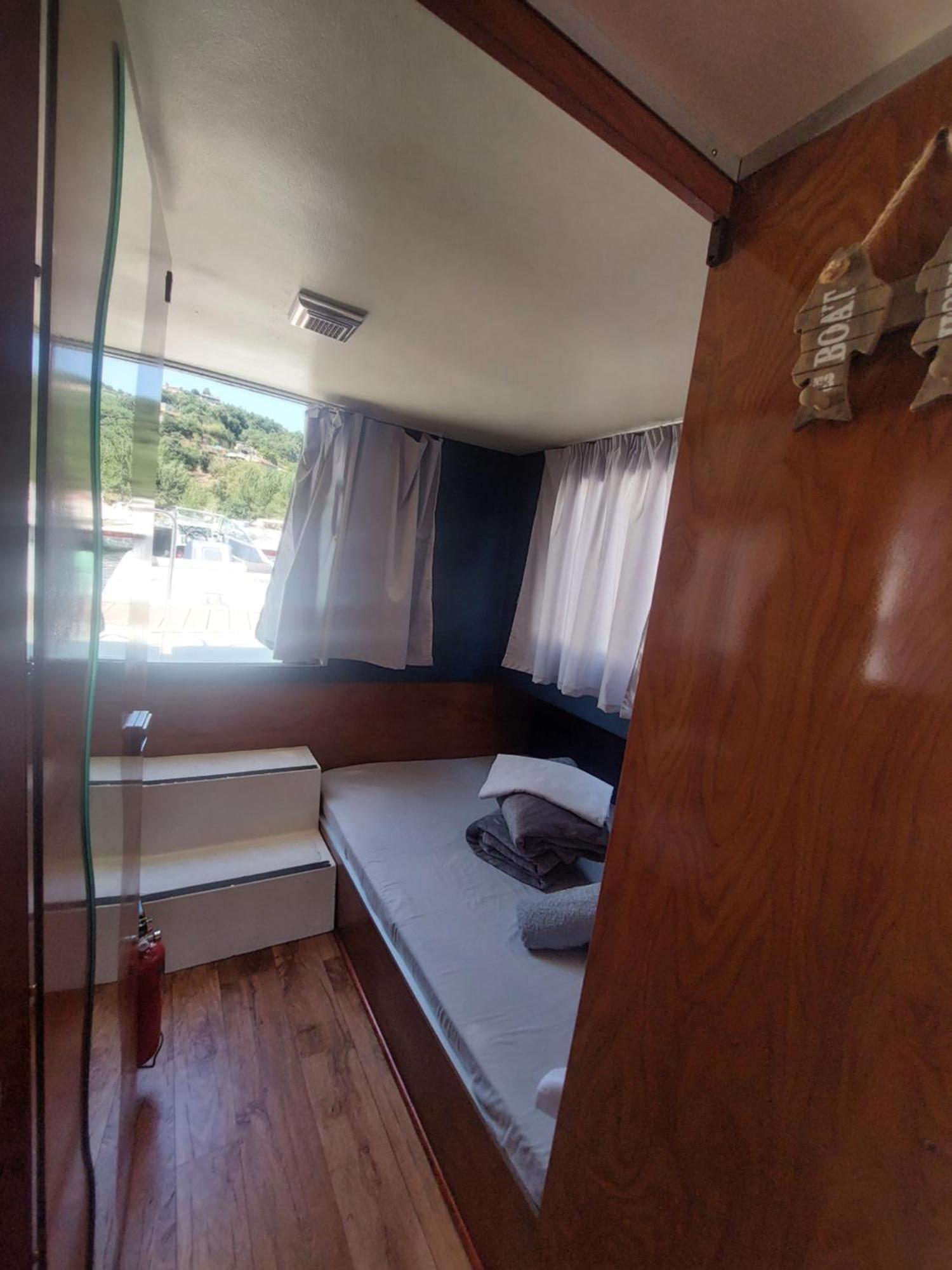 Douro Houseboats Hotell Marco de Canavezes Exteriör bild