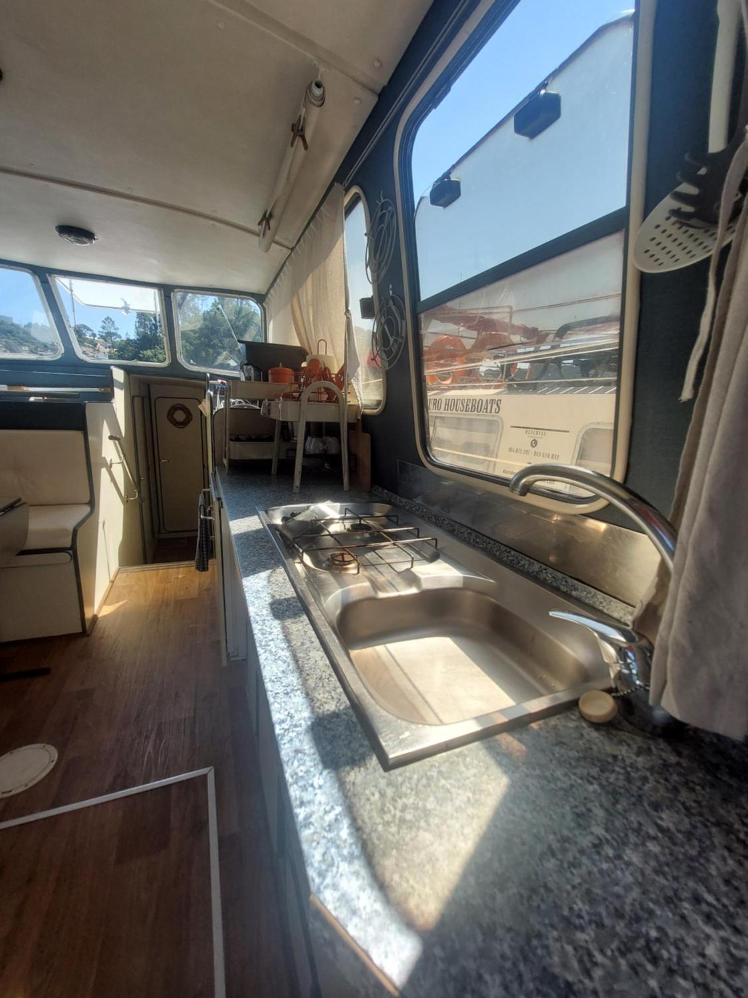 Douro Houseboats Hotell Marco de Canavezes Exteriör bild